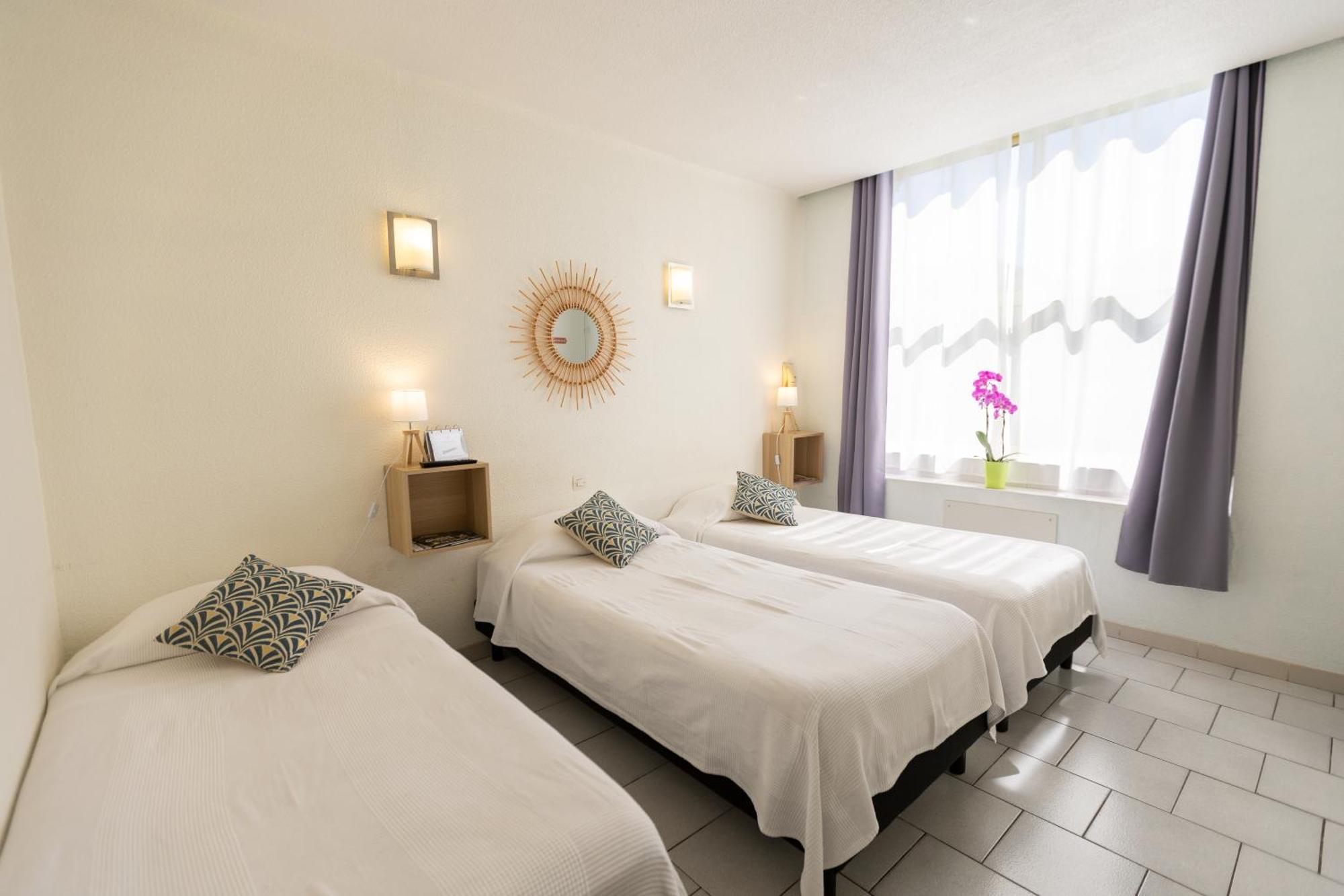 Hotel Les Bellugues Saint-Jean-du-Gard Buitenkant foto