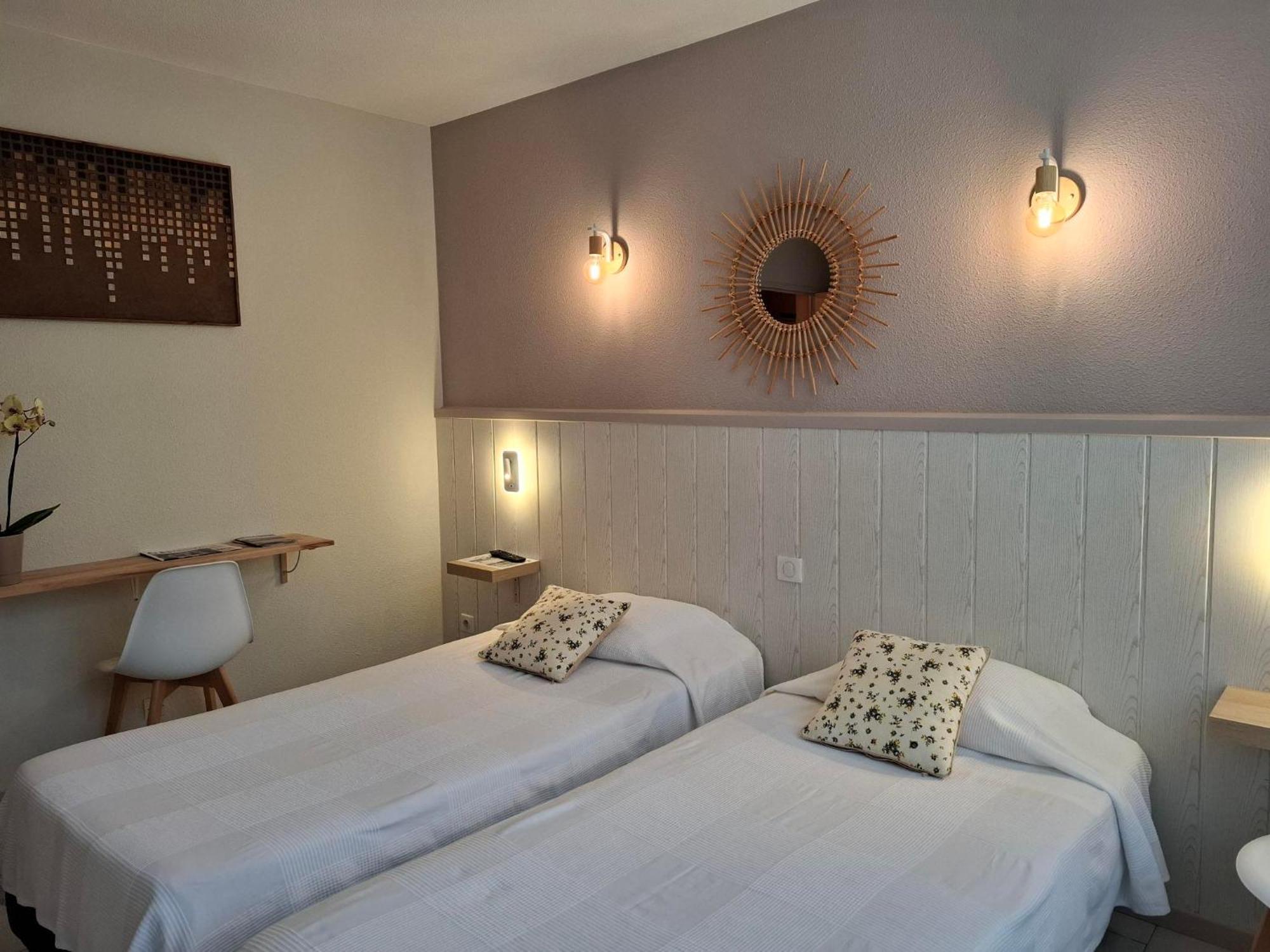 Hotel Les Bellugues Saint-Jean-du-Gard Buitenkant foto