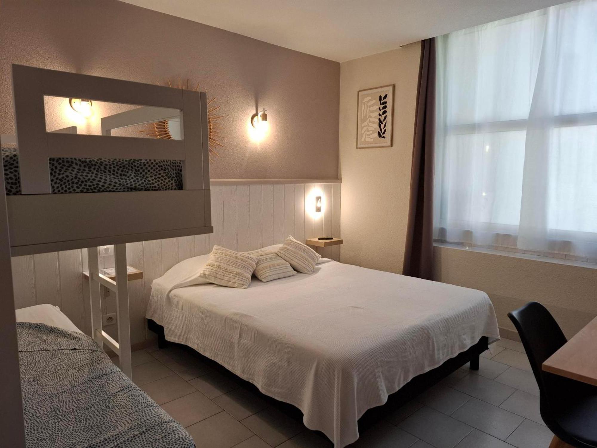 Hotel Les Bellugues Saint-Jean-du-Gard Buitenkant foto