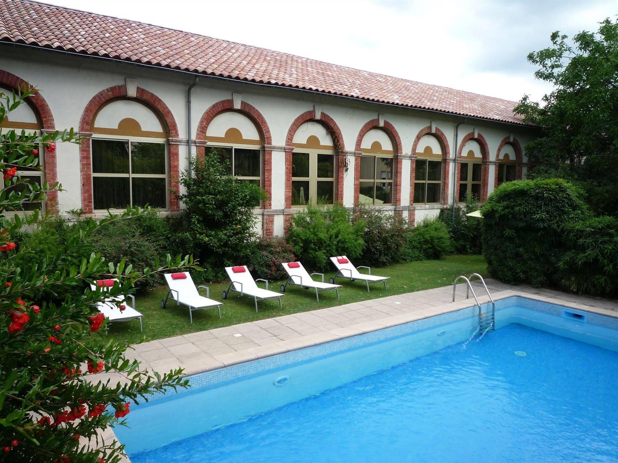 Hotel Les Bellugues Saint-Jean-du-Gard Buitenkant foto